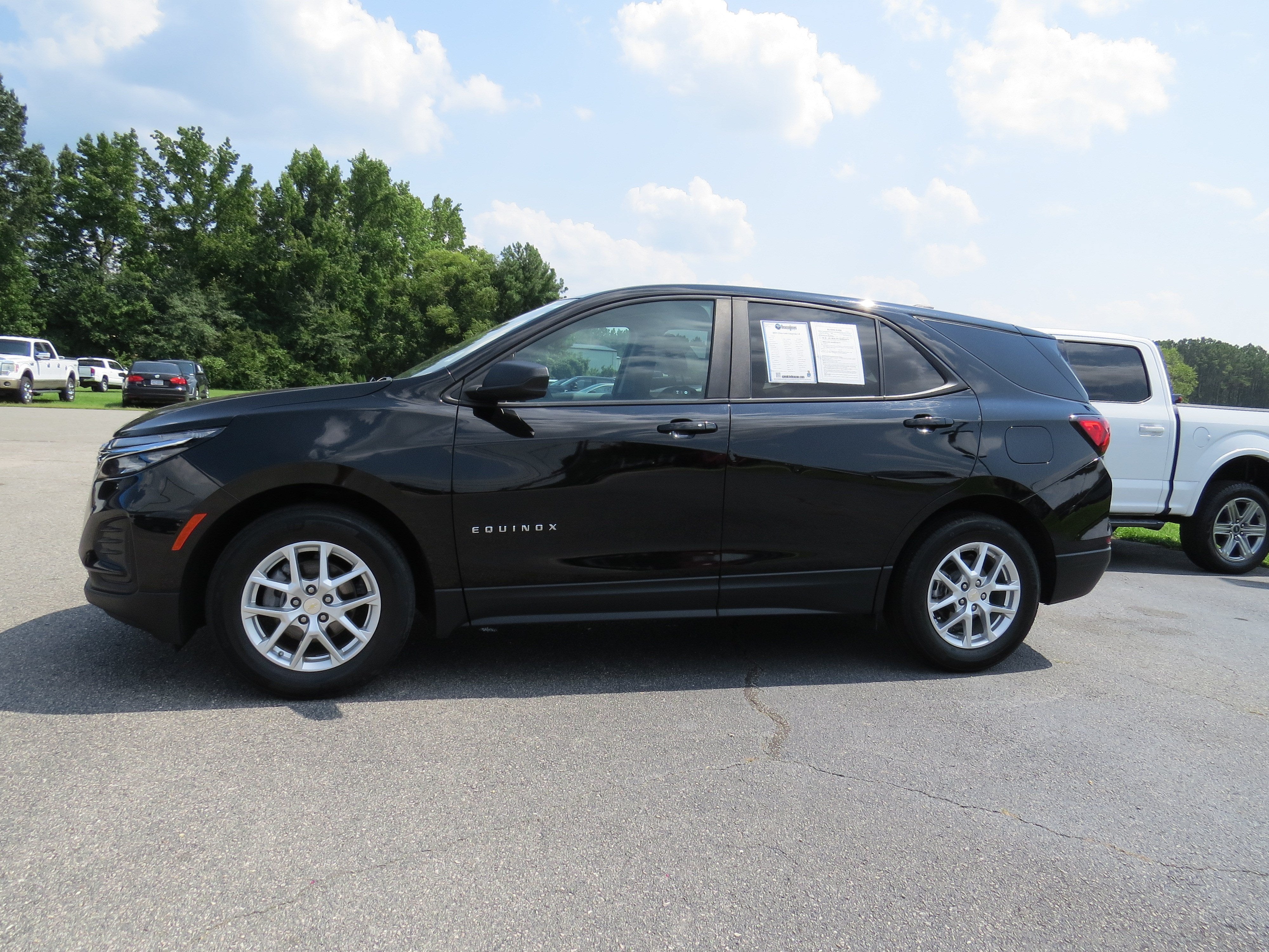 2023 Chevrolet Equinox LS