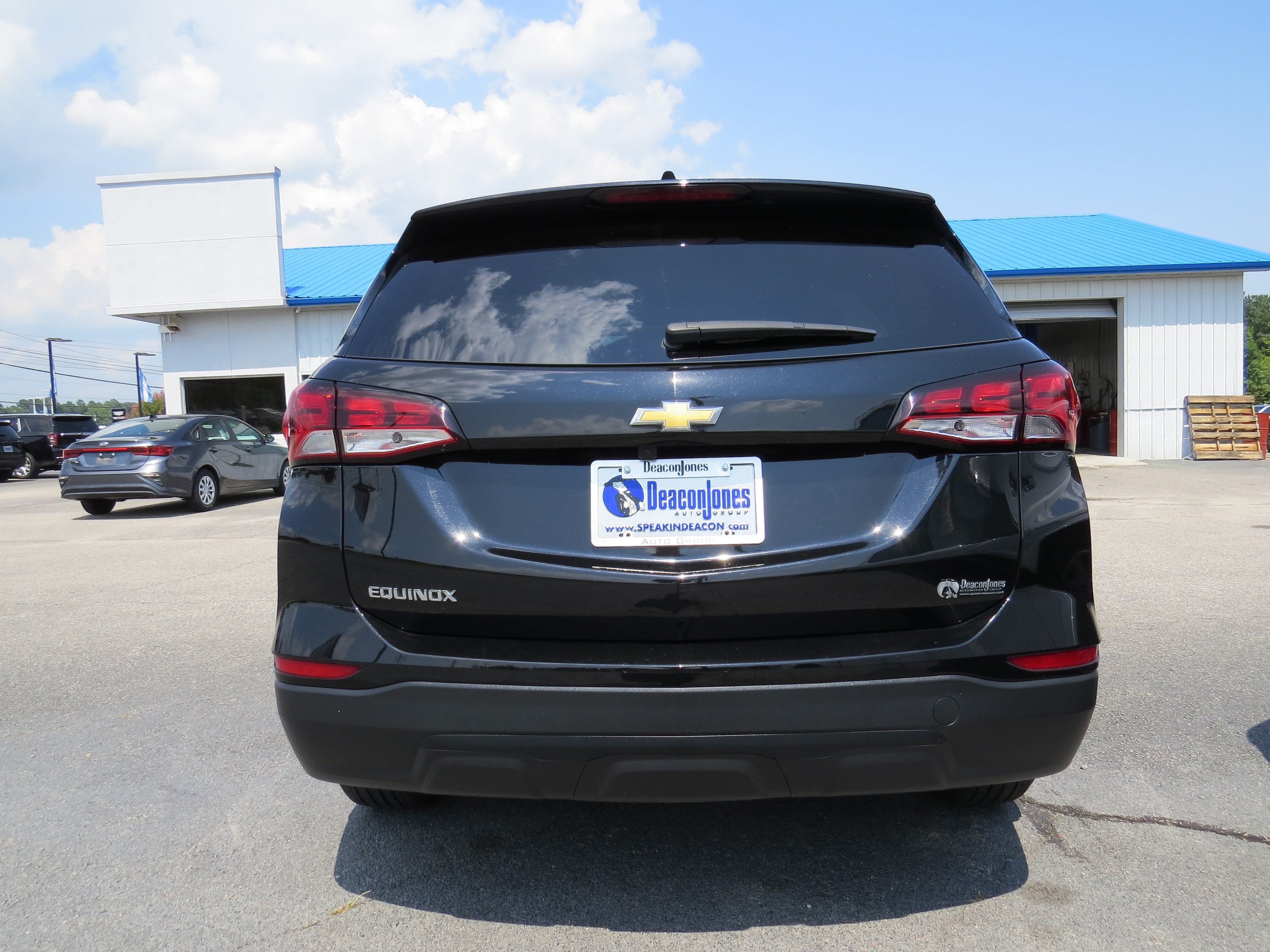 2023 Chevrolet Equinox LS