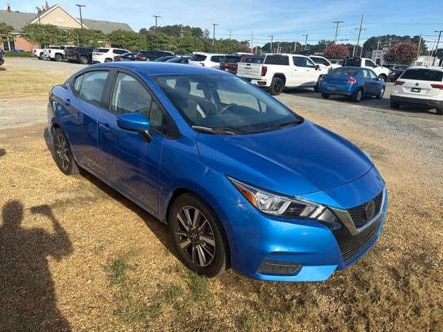 2021 Nissan Versa SV Xtronic CVT