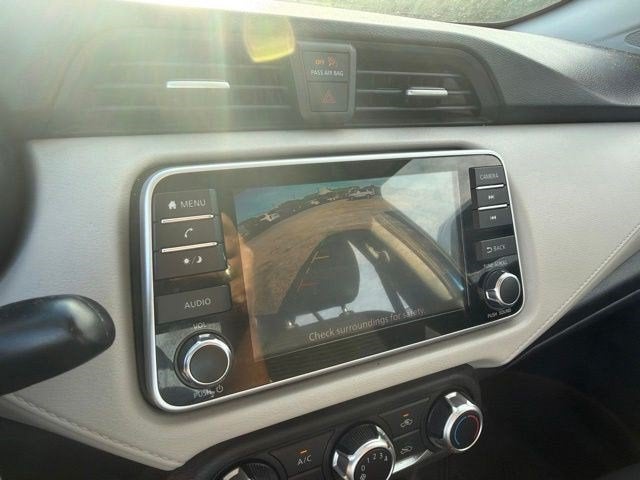 2021 Nissan Versa SV Xtronic CVT