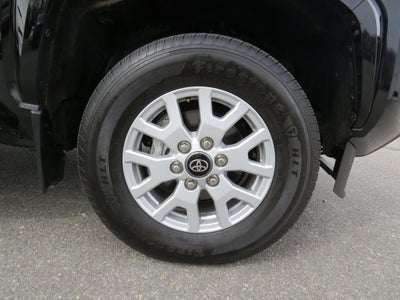 2024 Toyota Tacoma 4WD SR5