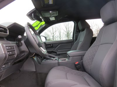 2024 Toyota Tacoma 4WD SR5