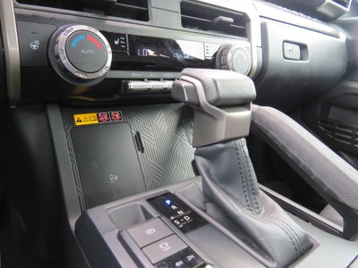 2024 Toyota Tacoma 4WD SR5