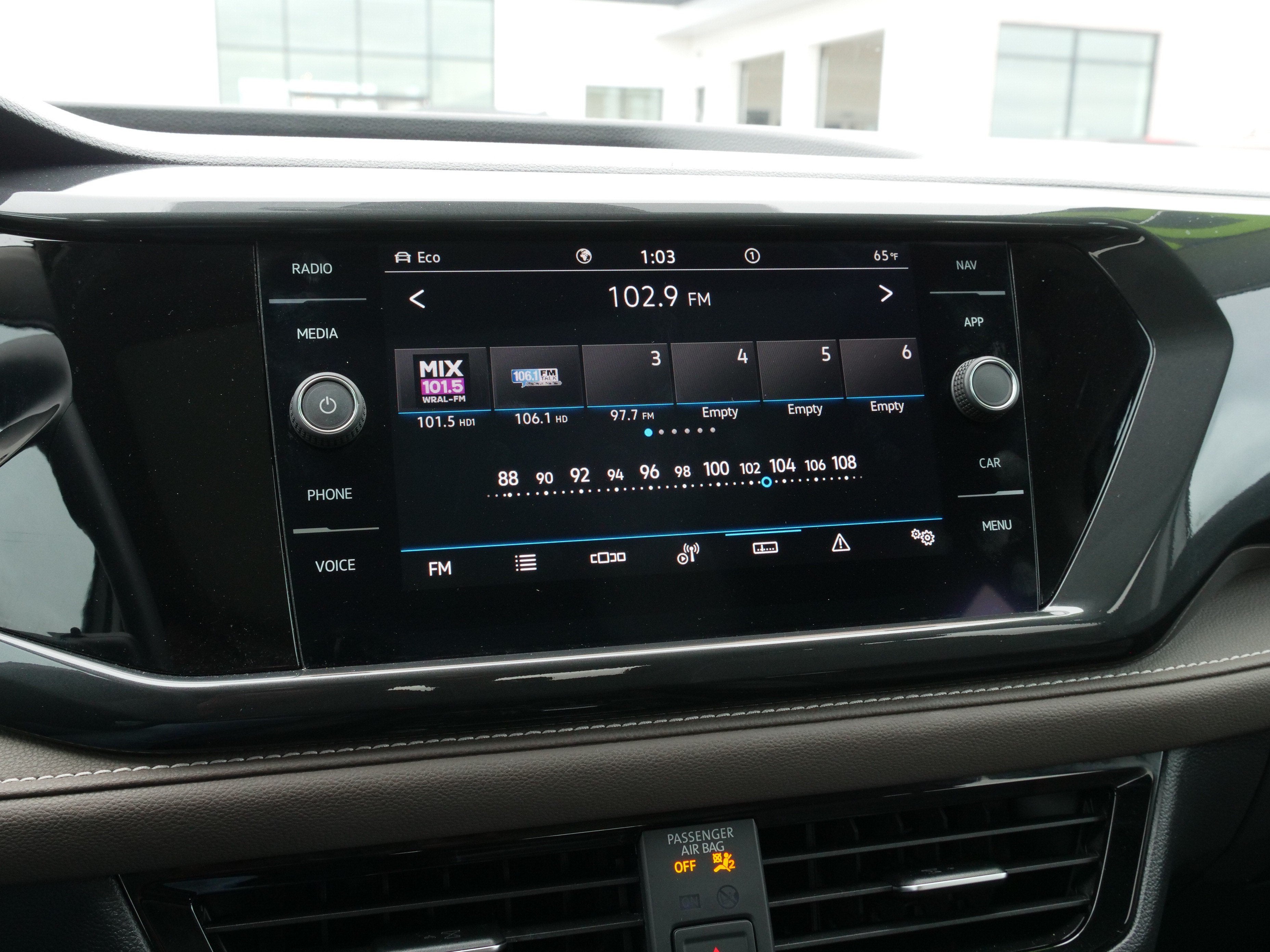 2022 Volkswagen Taos 1.5T SEL