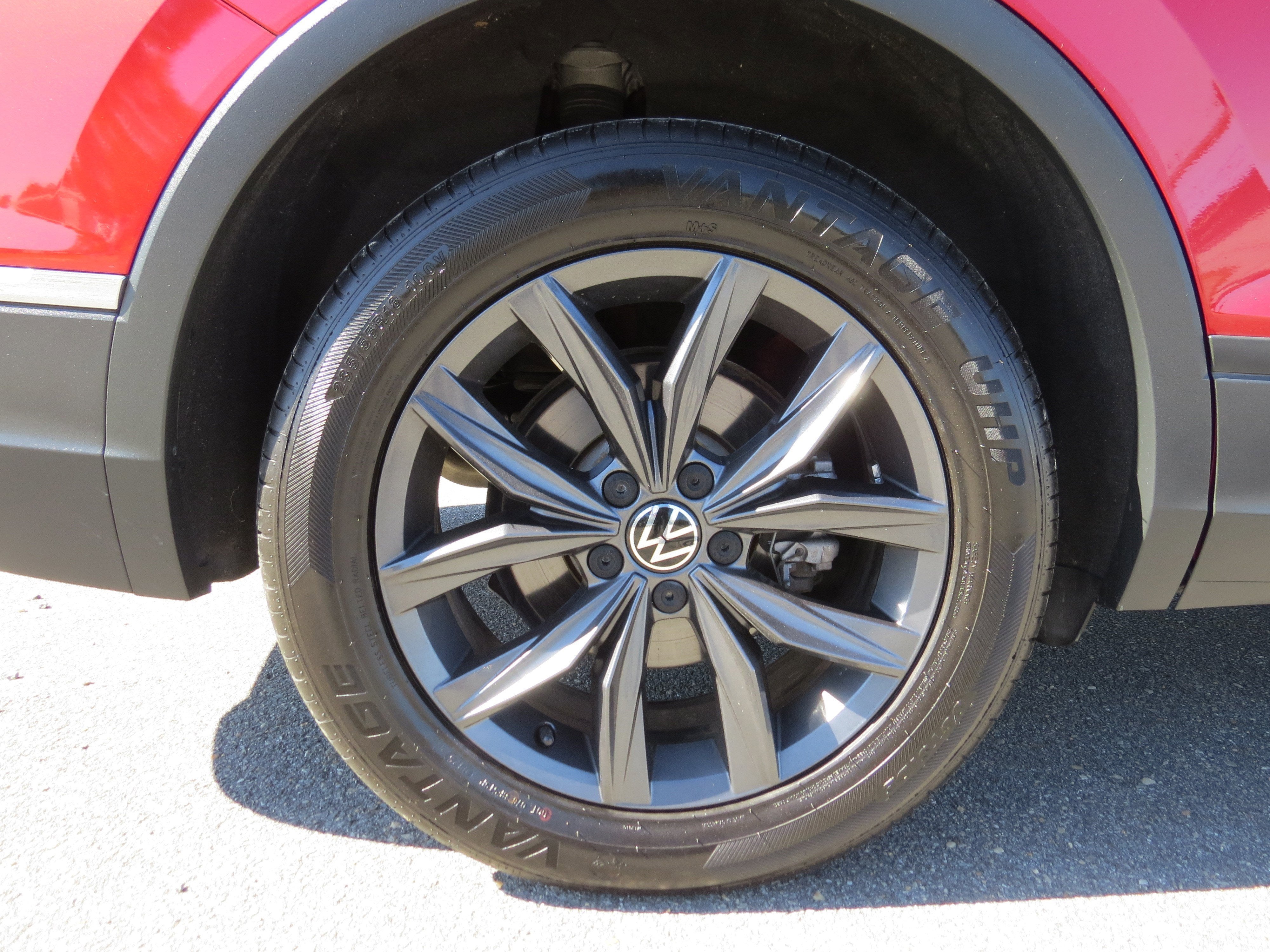 2022 Volkswagen Tiguan SE