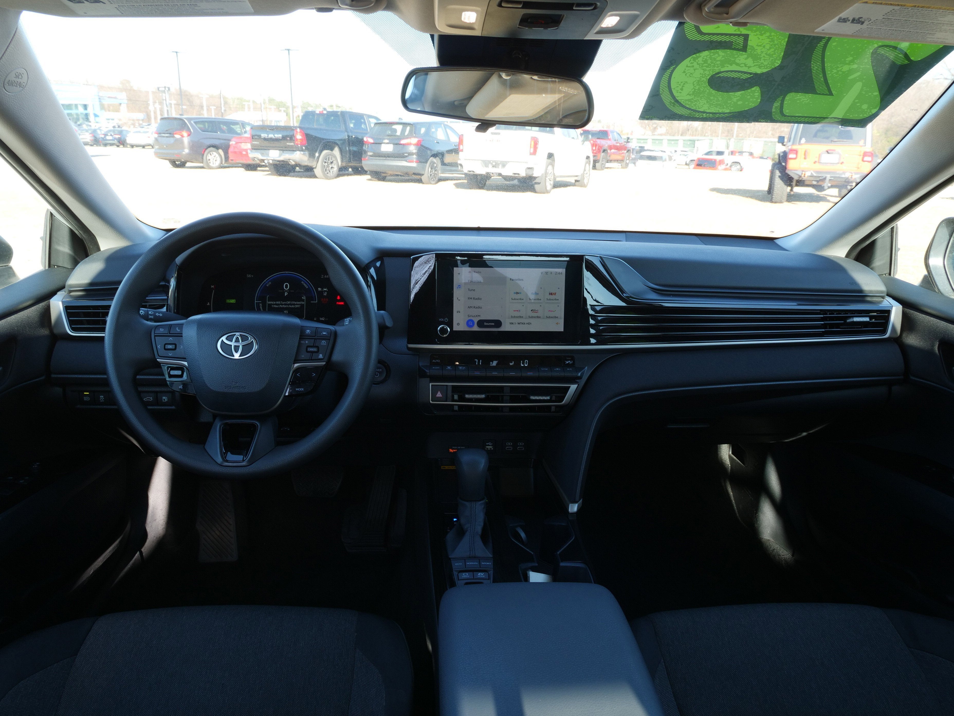 2025 Toyota Camry LE