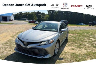 2020 Toyota Camry XLE Hybrid