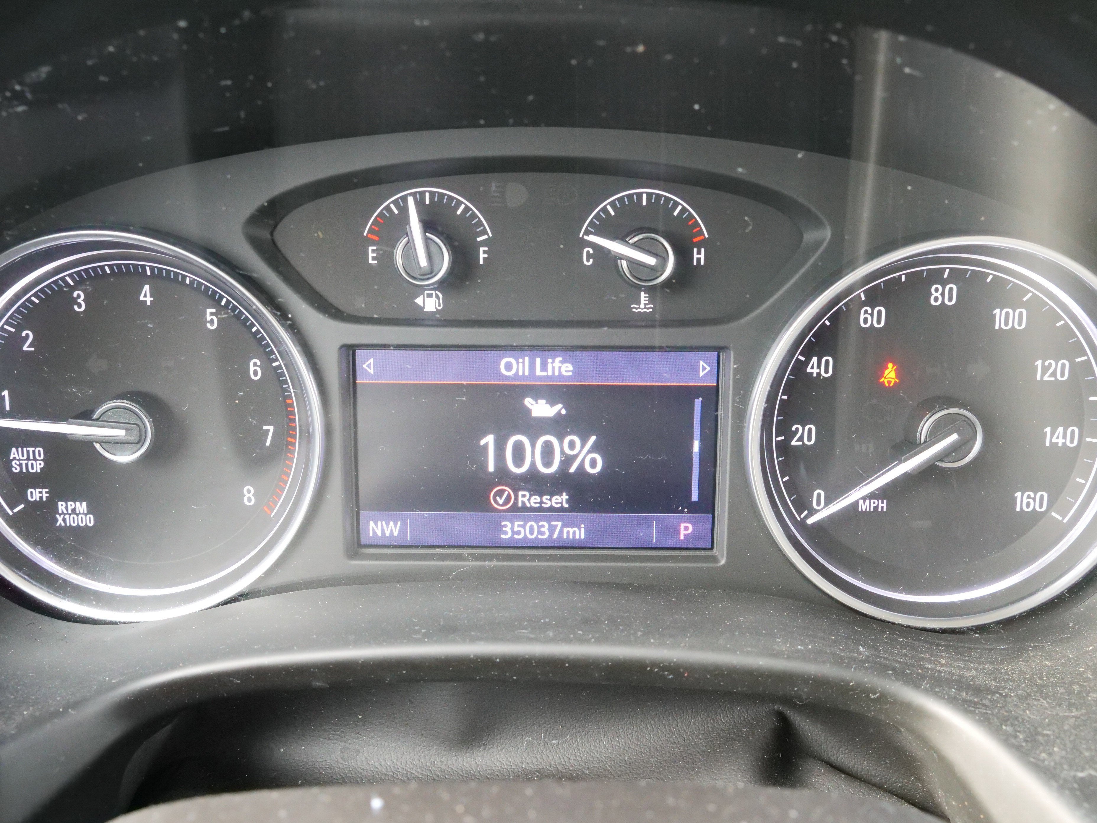 2021 Buick Enclave Essence