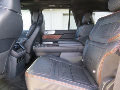 2024 Lincoln Navigator Black Label
