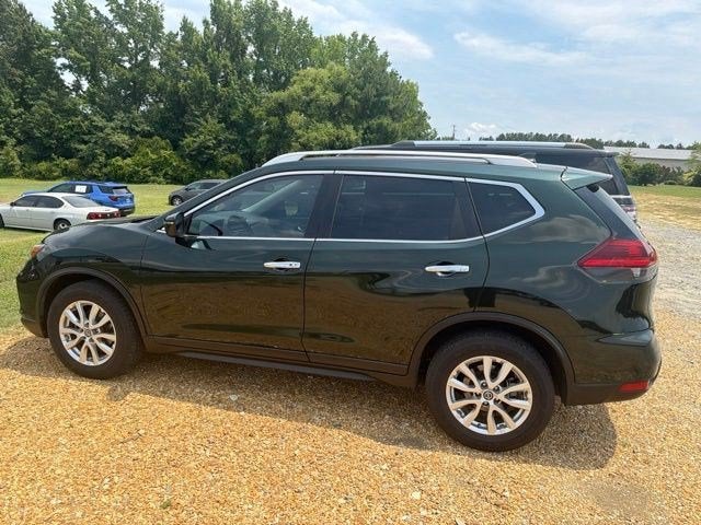 2020 Nissan Rogue SV FWD