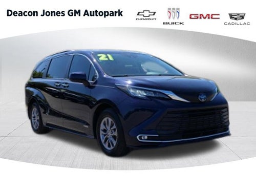 2021 Toyota Sienna XLE