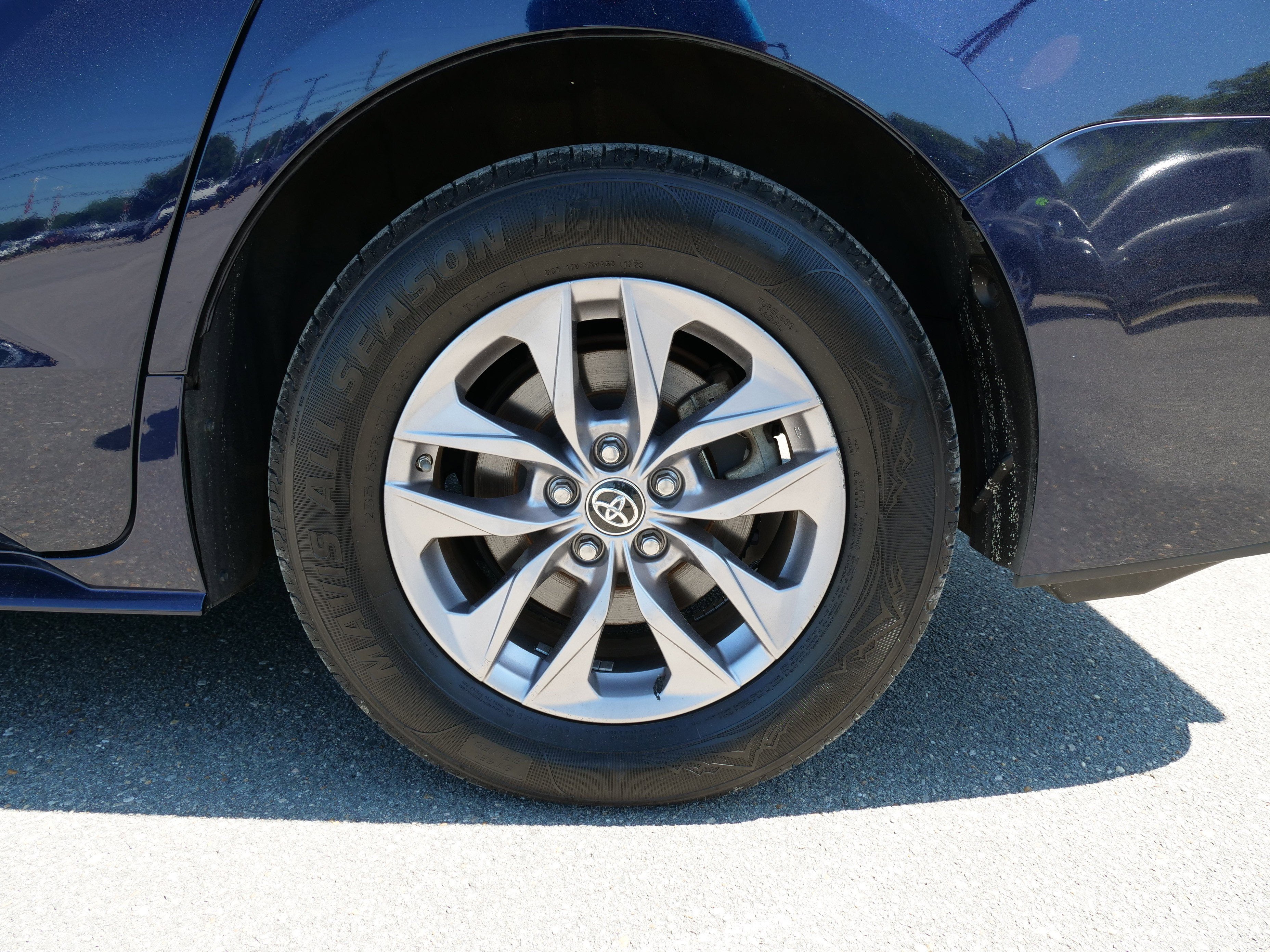 2021 Toyota Sienna XLE