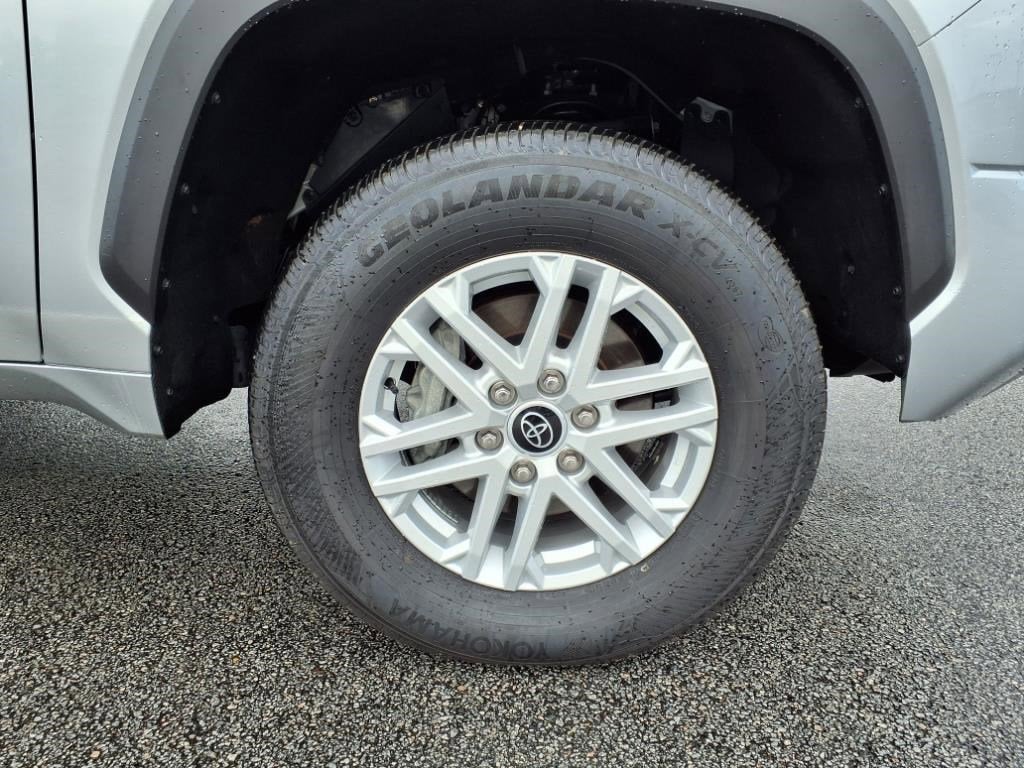 2024 Toyota Tundra 4WD SR5