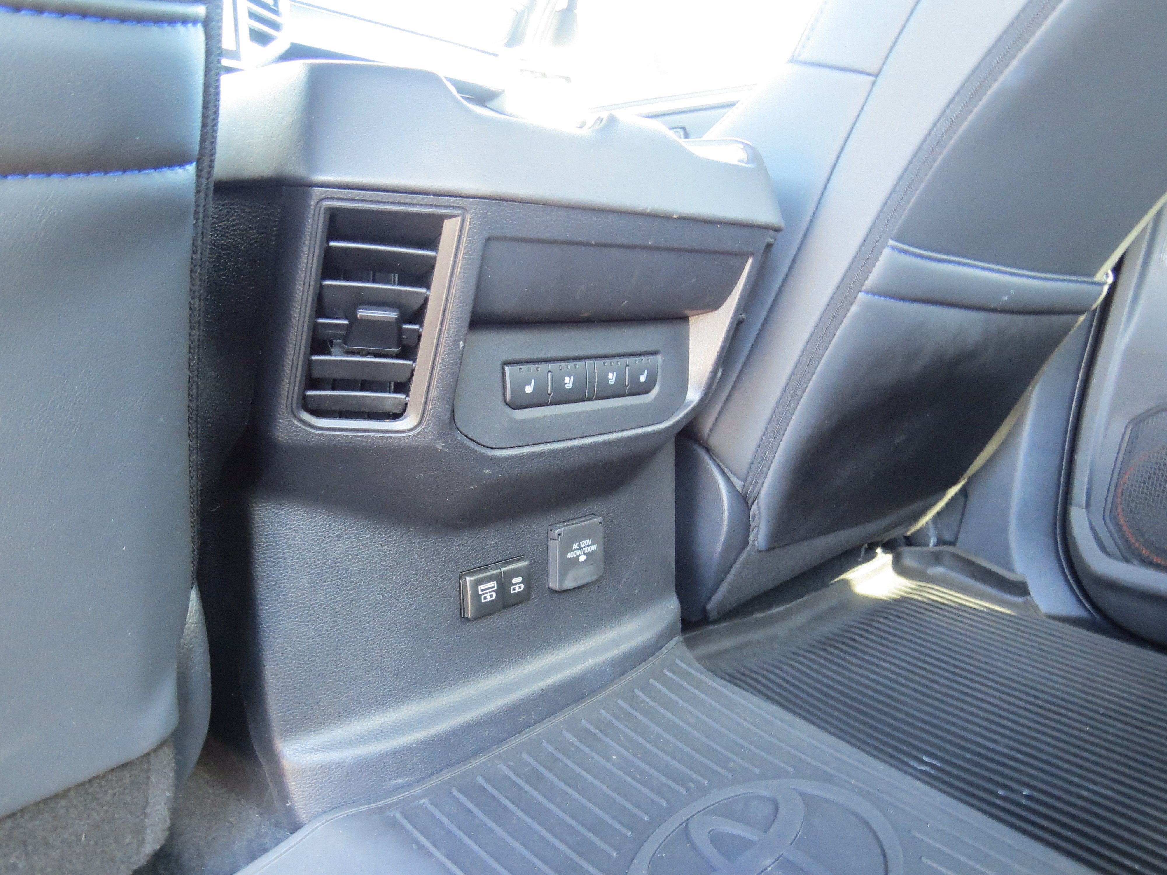 2025 Toyota Tundra Platinum