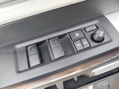 2024 Toyota Sequoia SR5