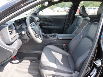 2025 Toyota Crown Signia XLE