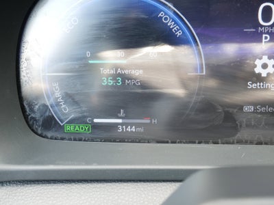 2025 Toyota Crown Signia XLE