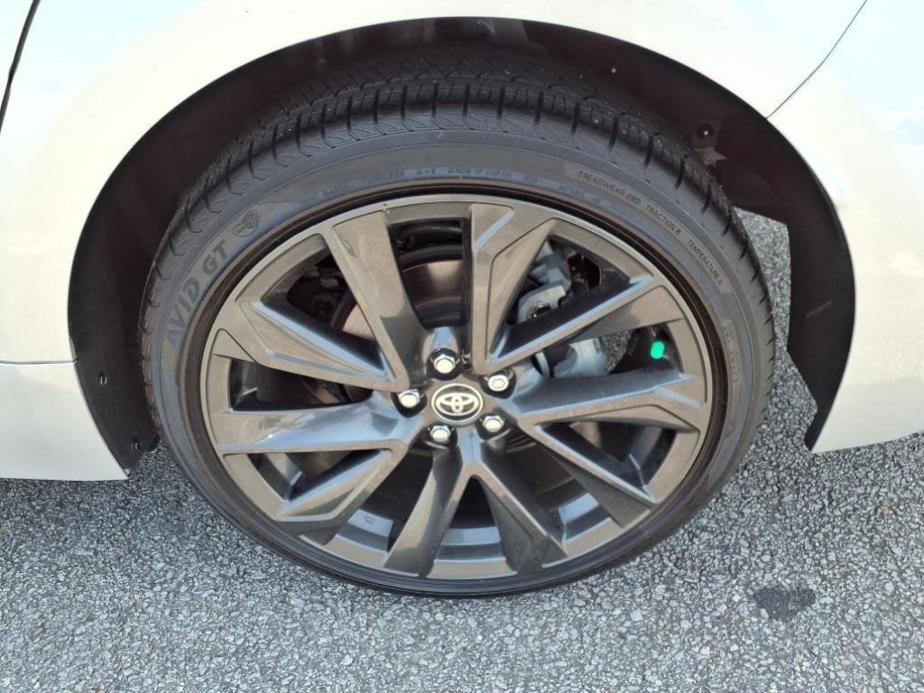 2024 Toyota Corolla Hybrid LE