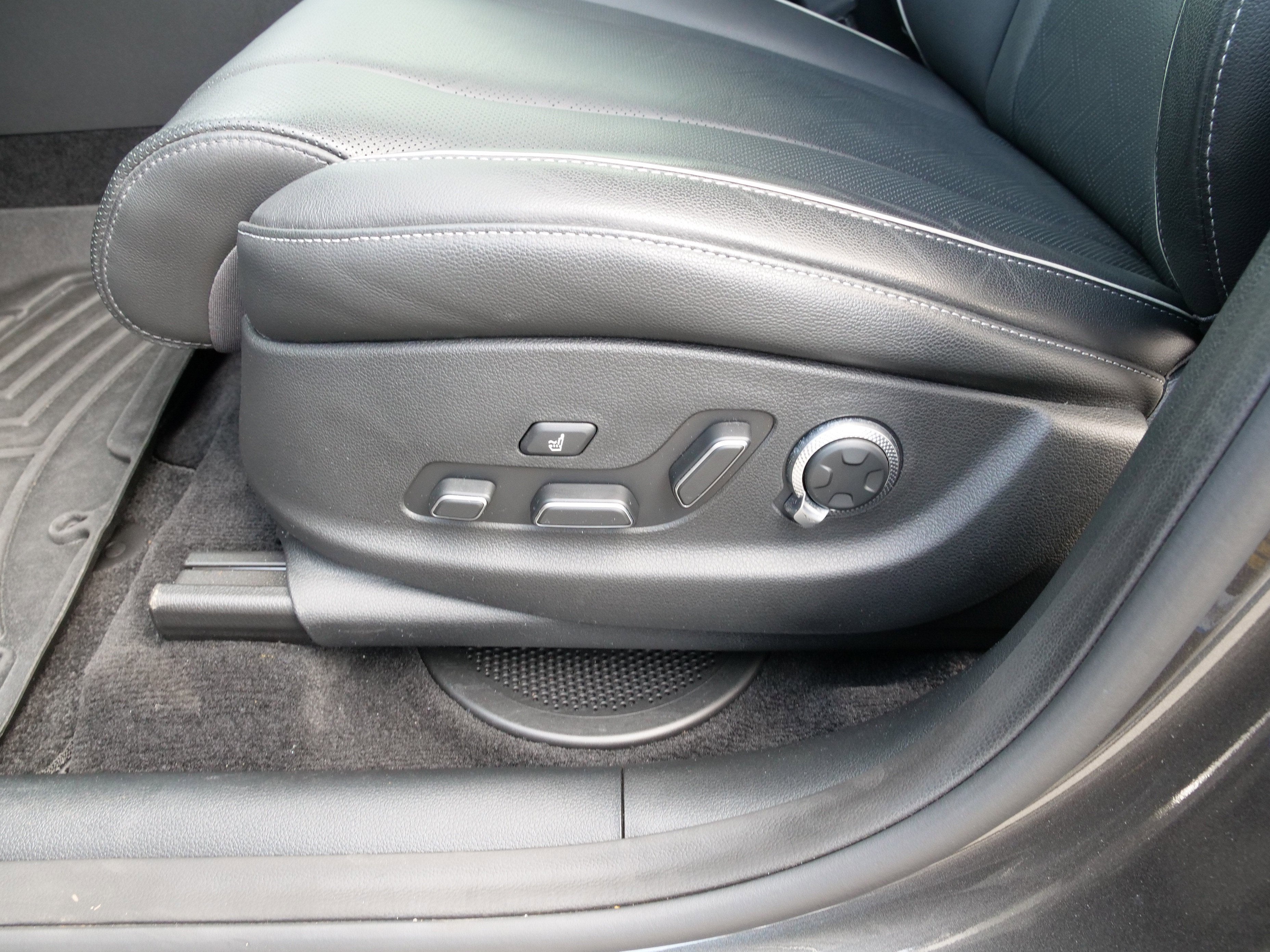 2025 Genesis GV80 Advanced