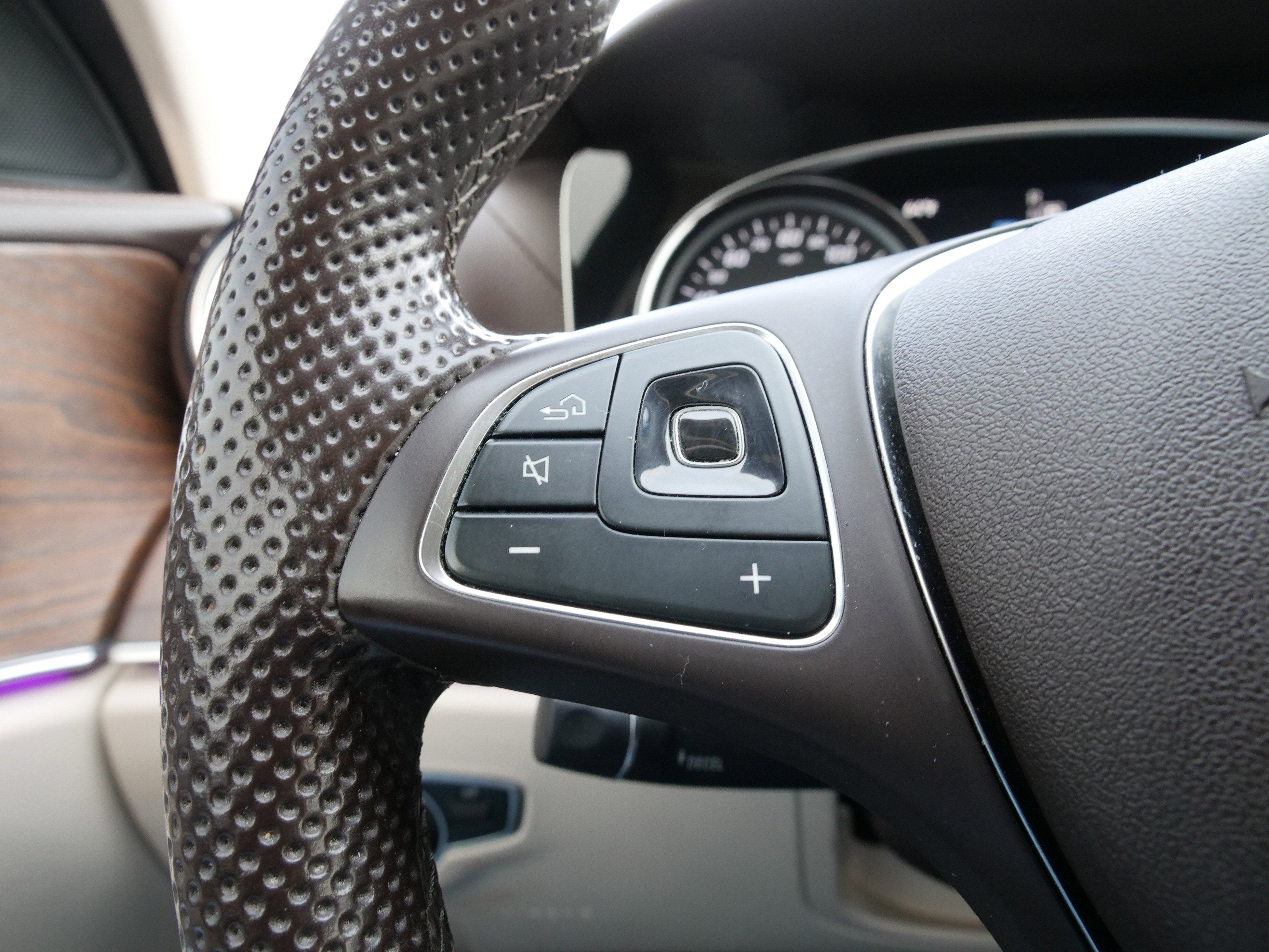 2017 Mercedes-Benz E-Class E 300 Luxury