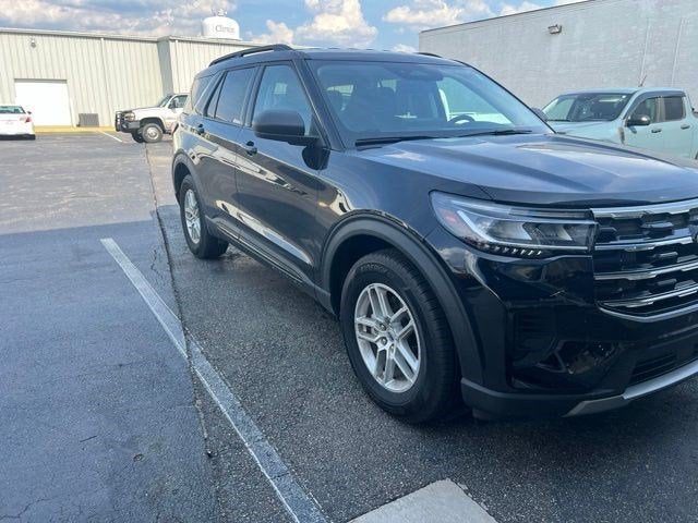 2026 Ford Explorer Active w/100A Pkg