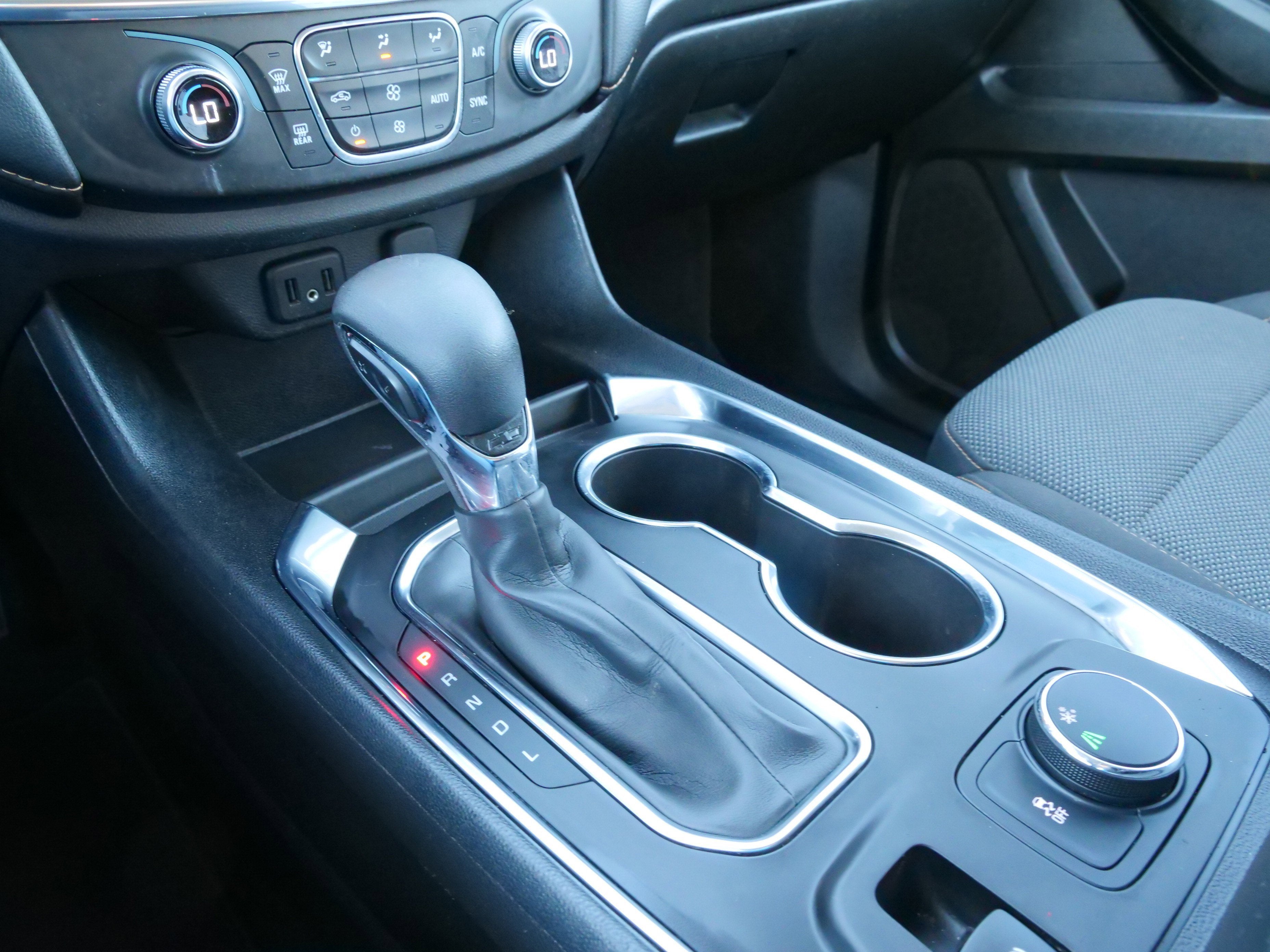 2021 Chevrolet Traverse LS