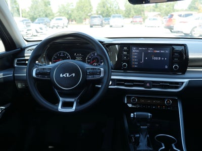2022 Kia K5 LXS
