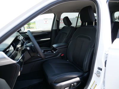 2023 Jeep Grand Cherokee Laredo