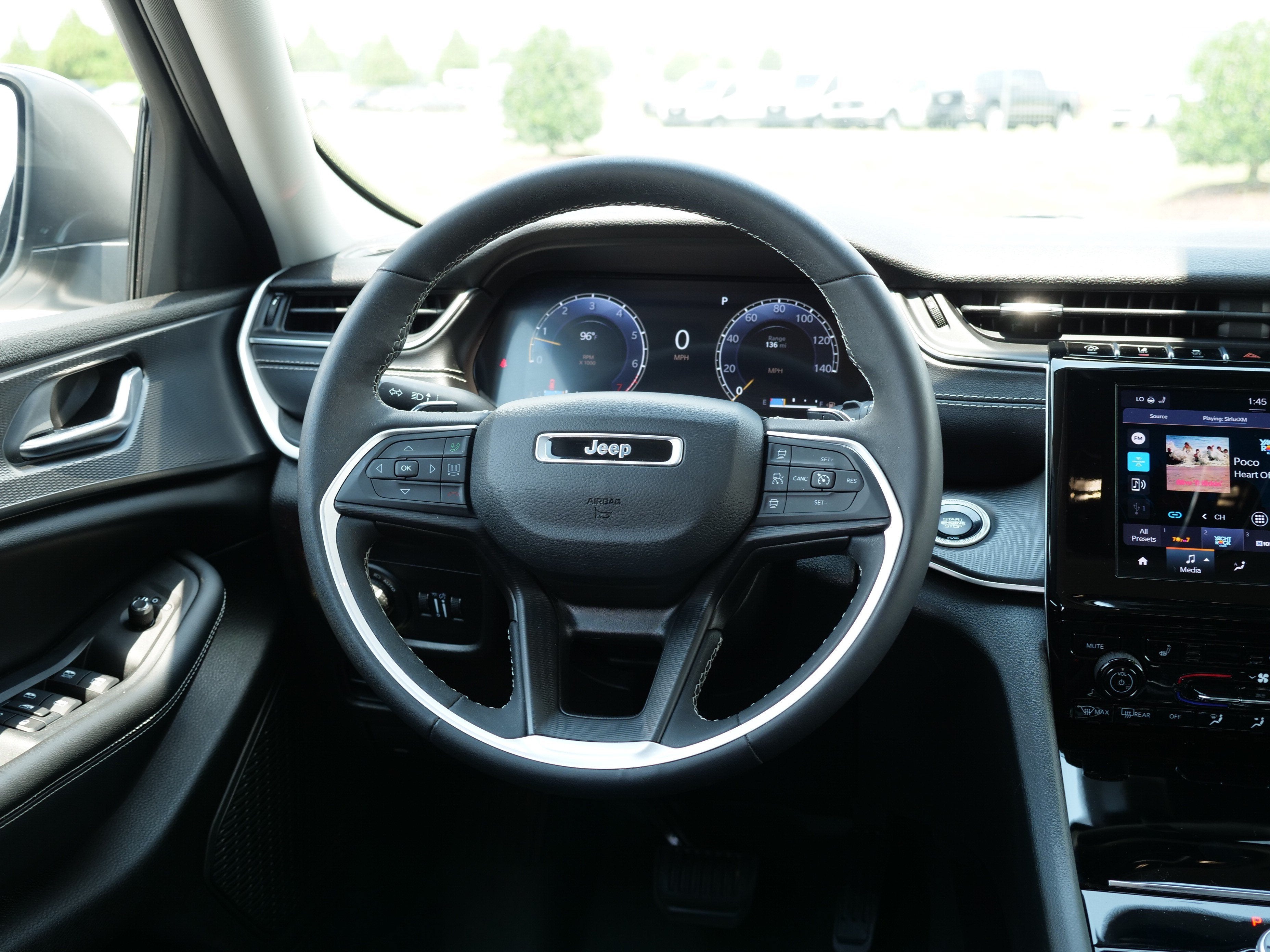 2023 Jeep Grand Cherokee Laredo