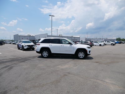 2023 Jeep Grand Cherokee Laredo