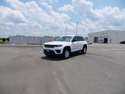 2023 Jeep Grand Cherokee Laredo