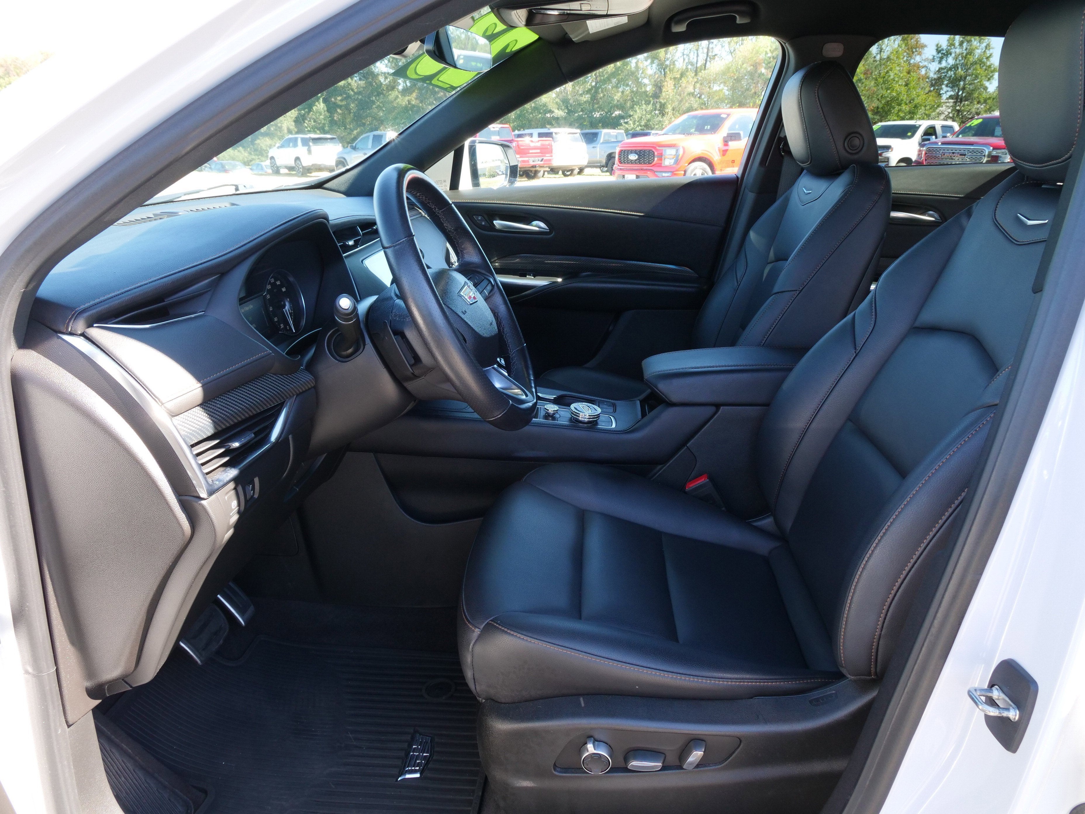 2023 Cadillac XT4 FWD Sport