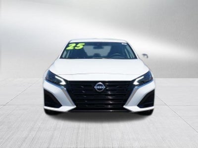 2025 Nissan Altima SV