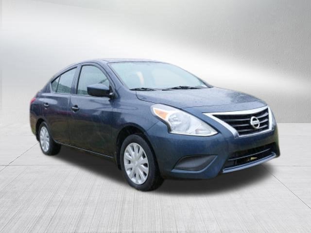 2017 Nissan Versa Sedan S Plus