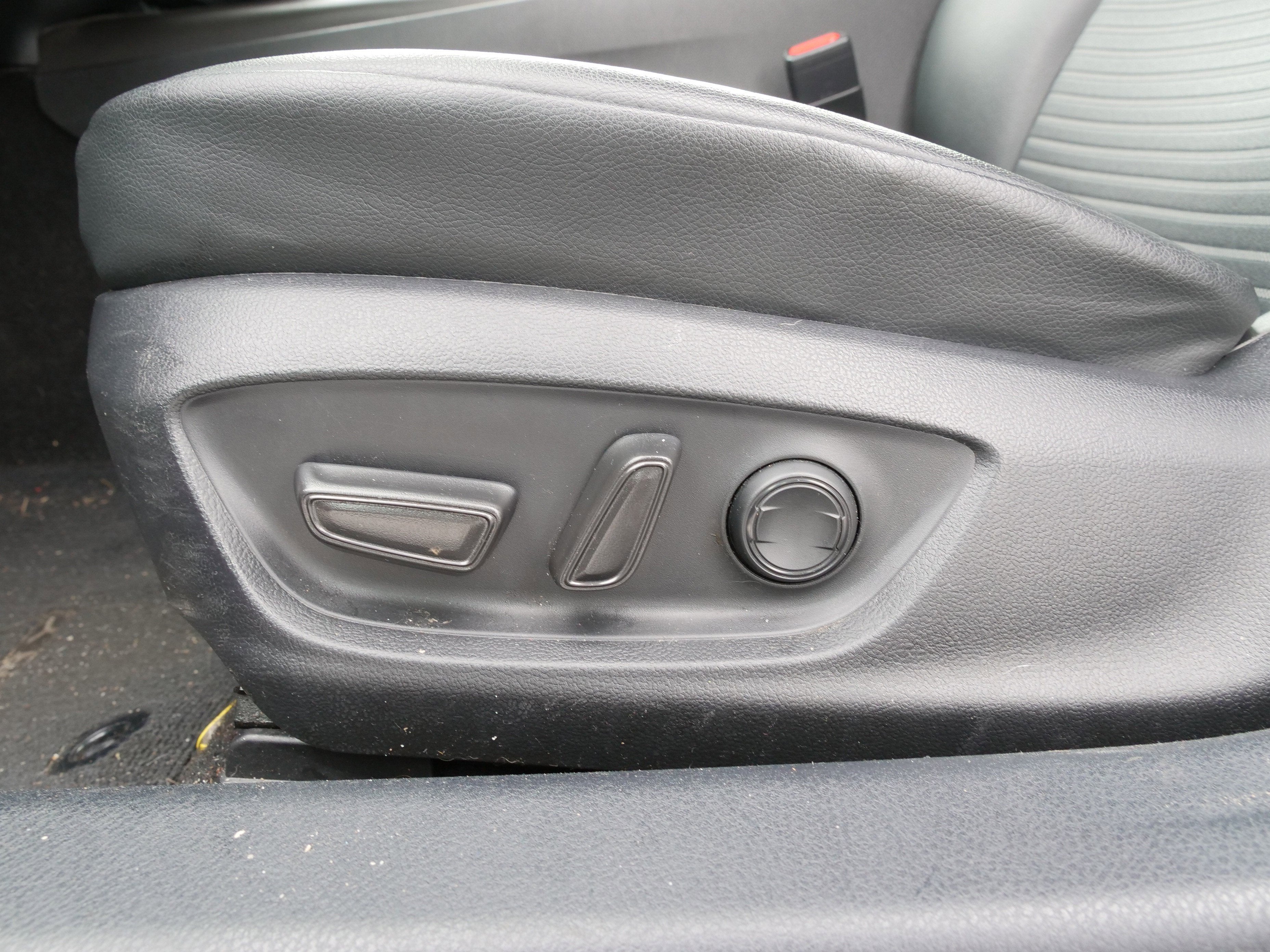 2023 Toyota Camry SE Nightshade