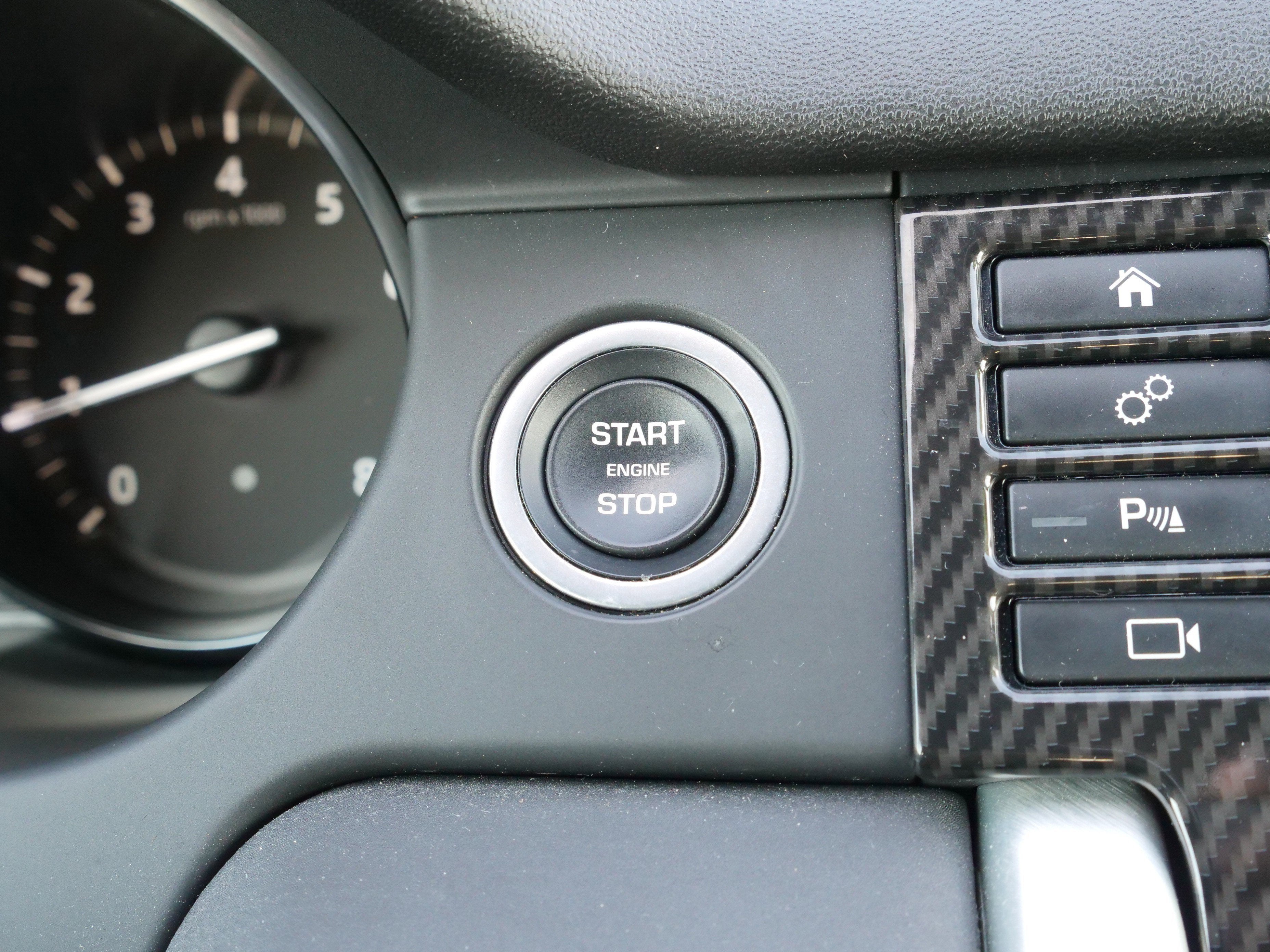 2019 Land Rover Discovery Sport SE