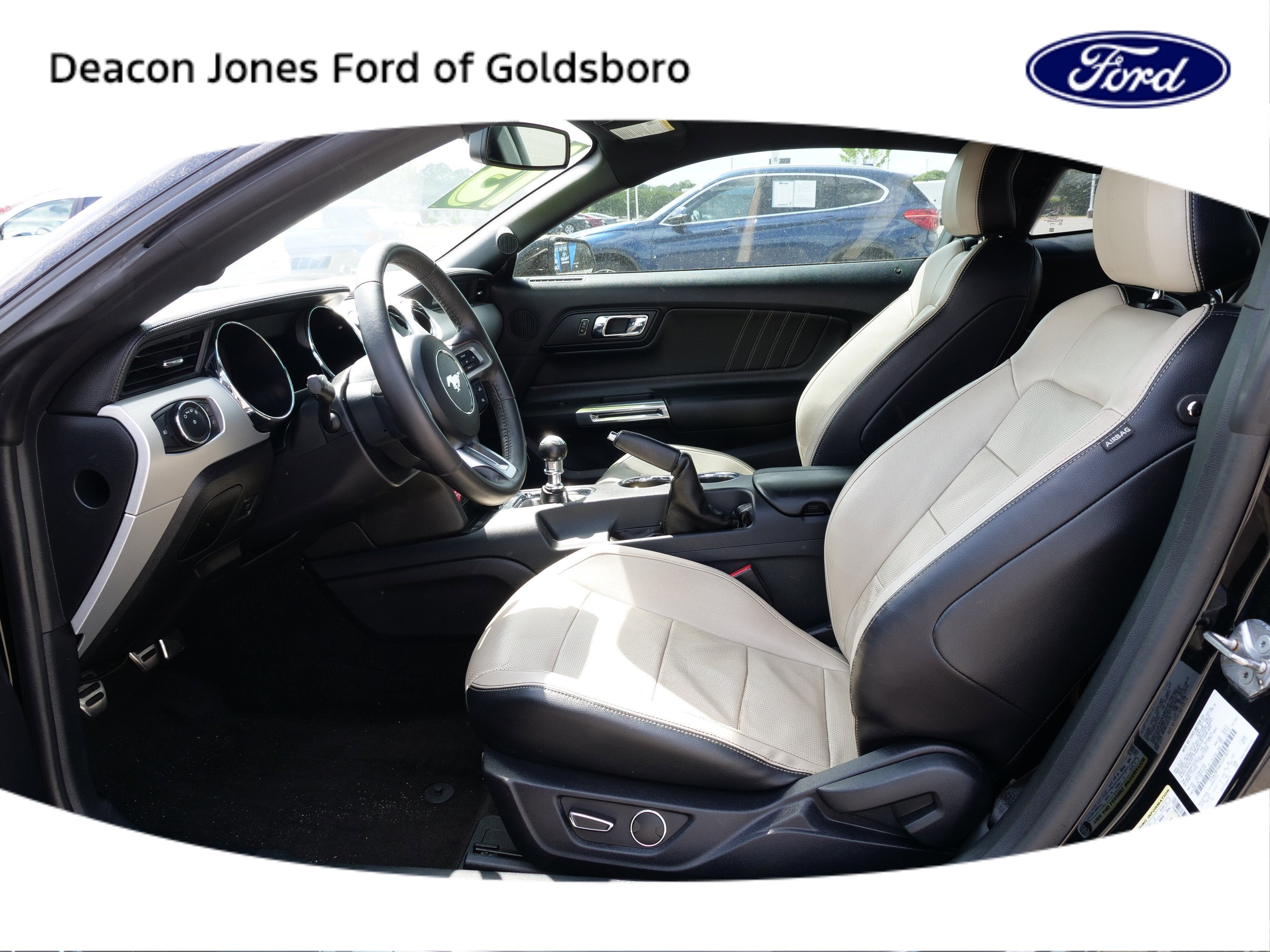 2015 Ford Mustang EcoBoost Premium