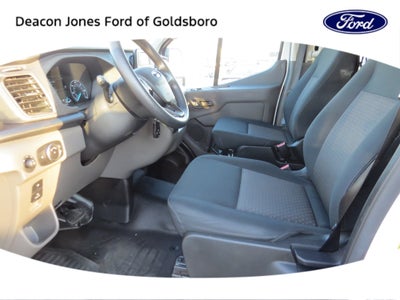 2025 Ford Transit Cargo Van Base