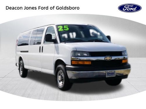2025 Chevrolet Express Passenger LT