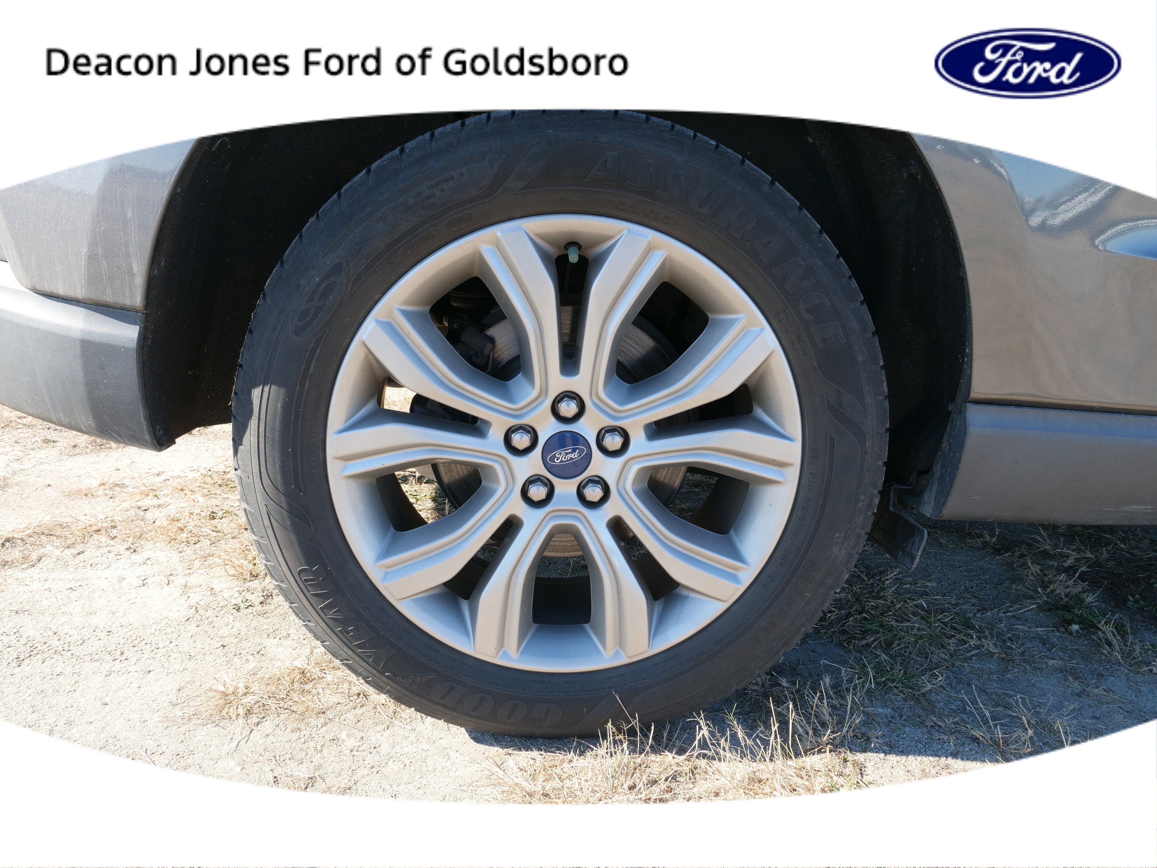 2019 Ford Edge Titanium