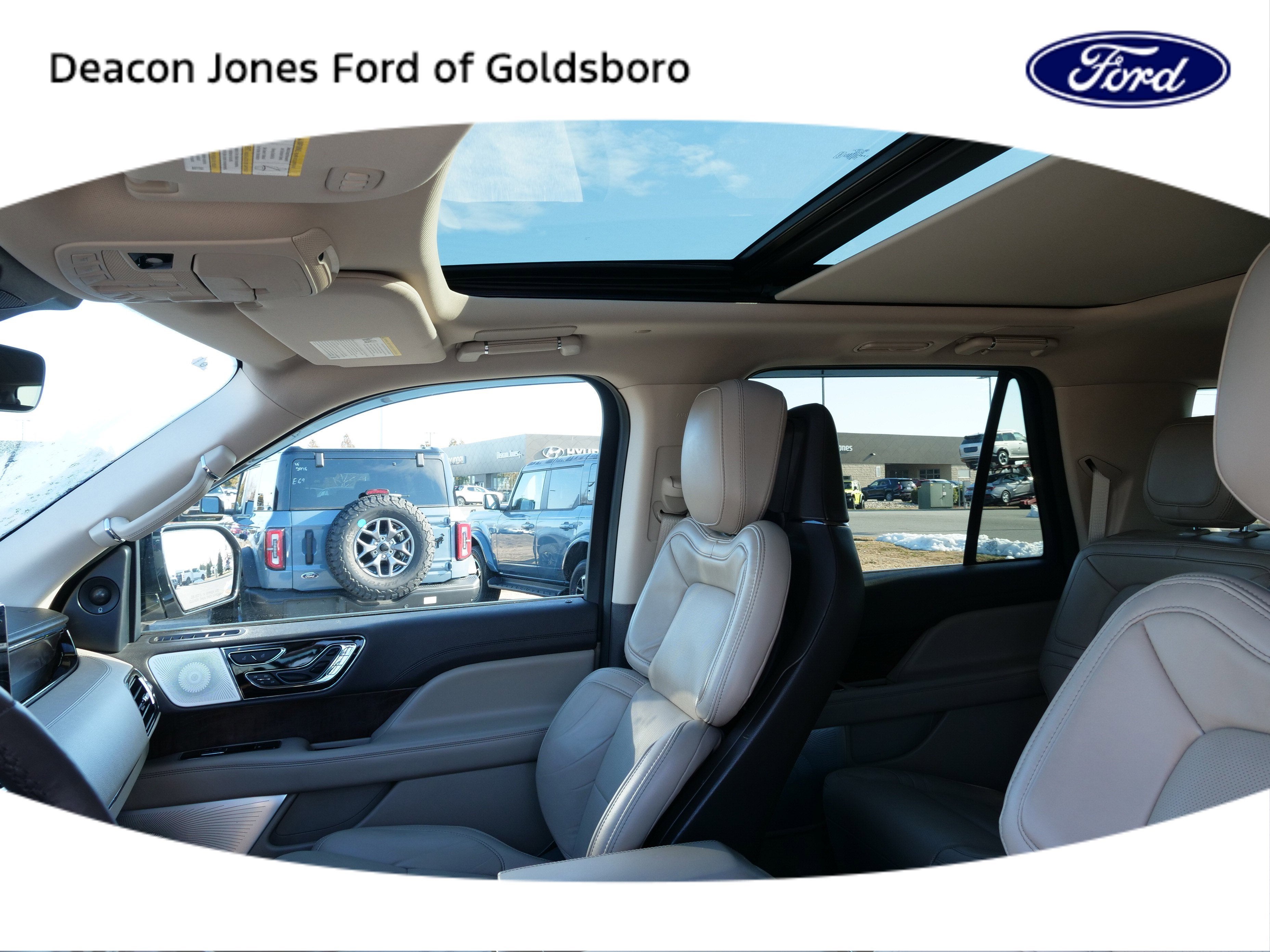 2024 Lincoln Navigator L Reserve