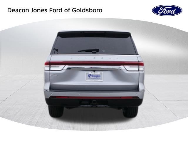 2023 Lincoln Navigator L Reserve