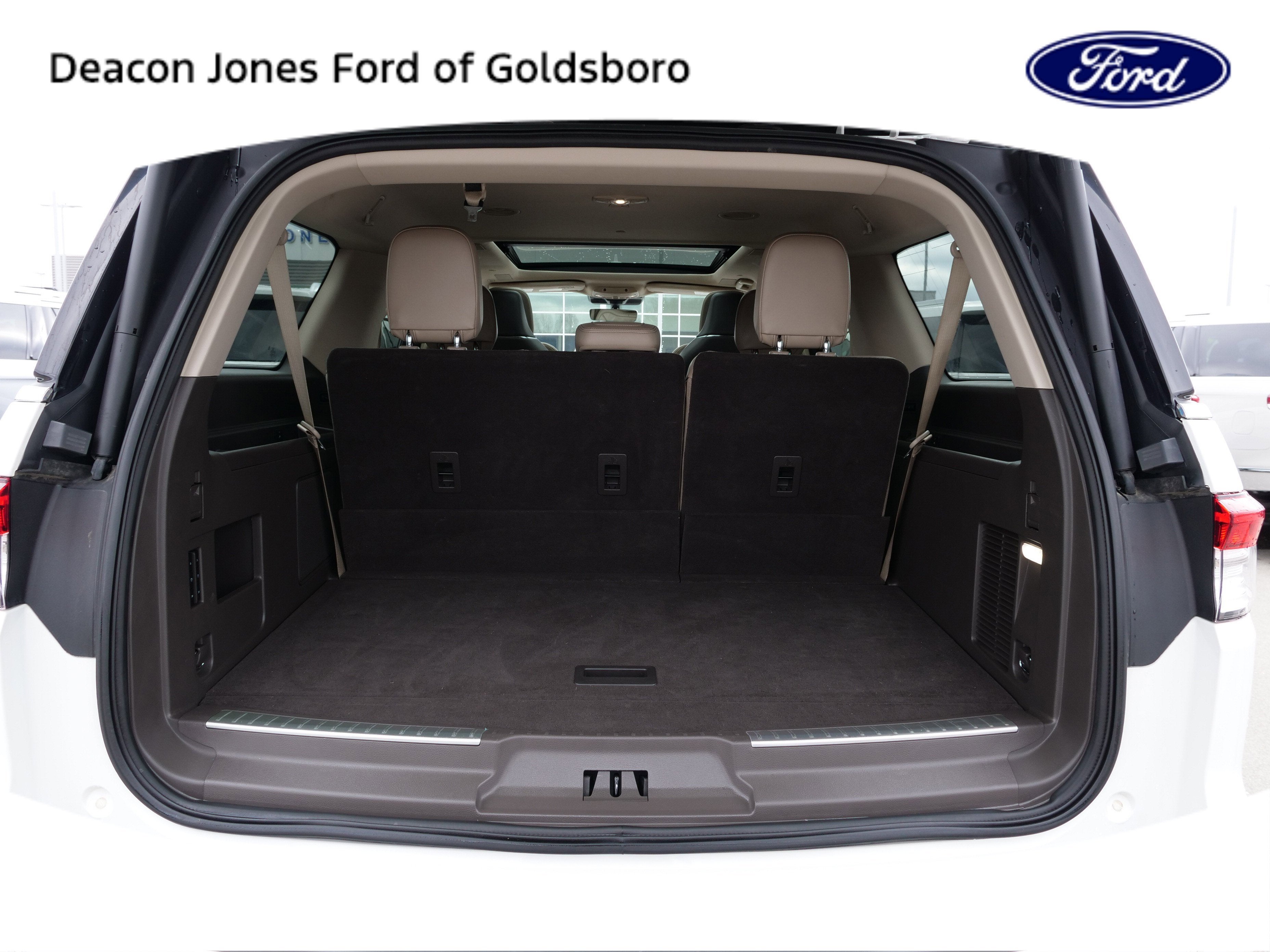 2023 Lincoln Navigator L Reserve