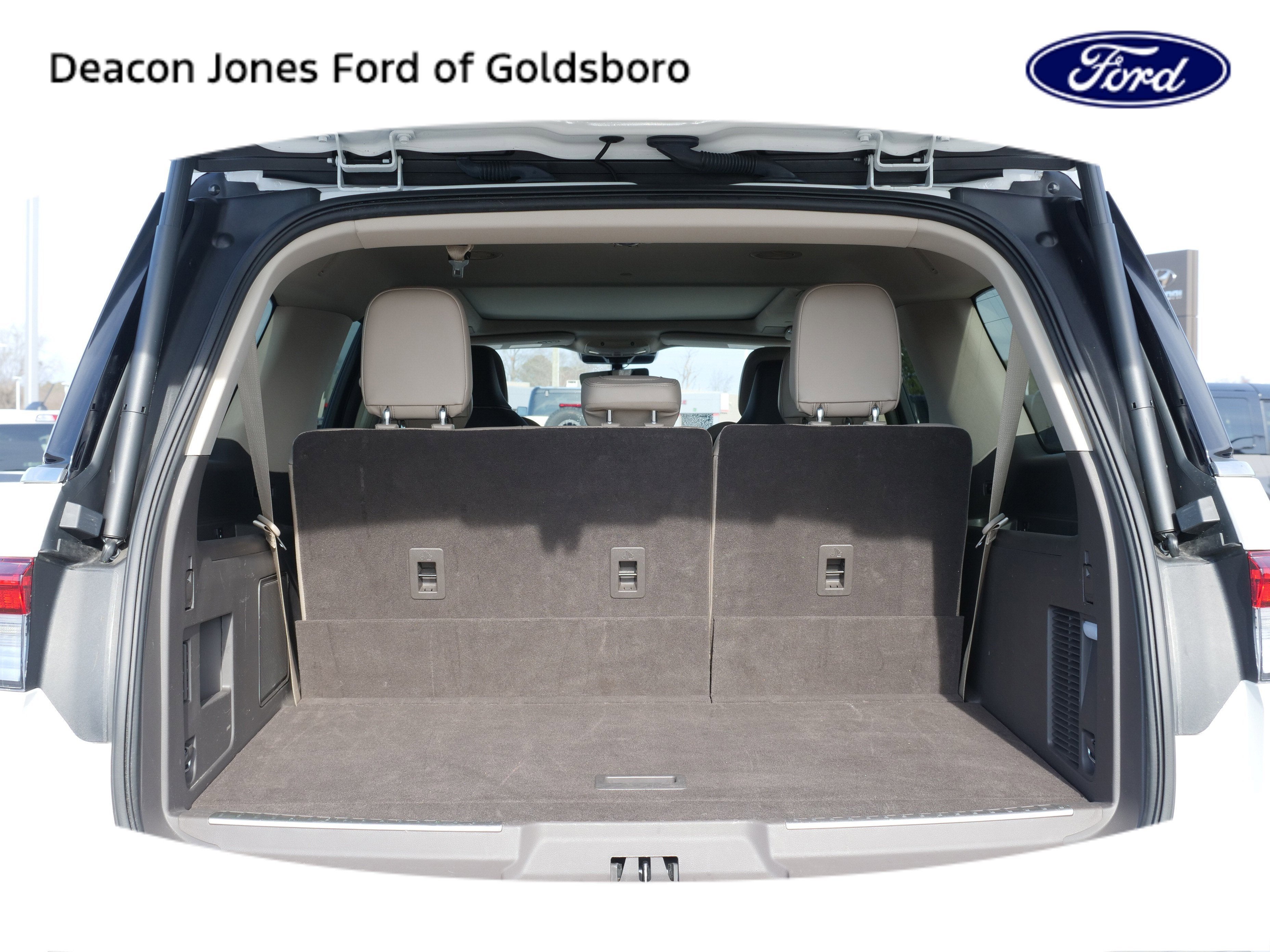 2024 Lincoln Navigator L Reserve