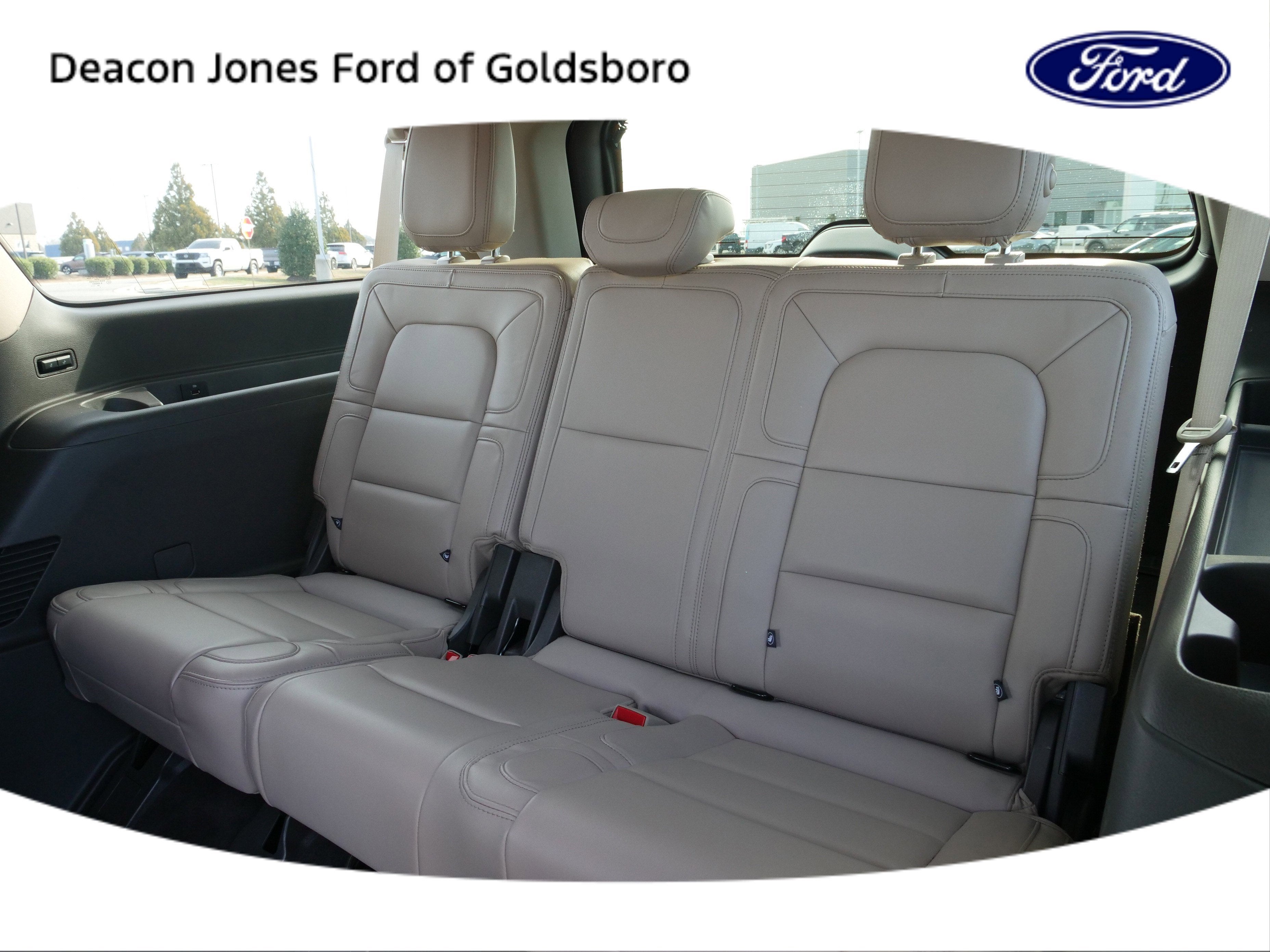 2024 Lincoln Navigator L Reserve