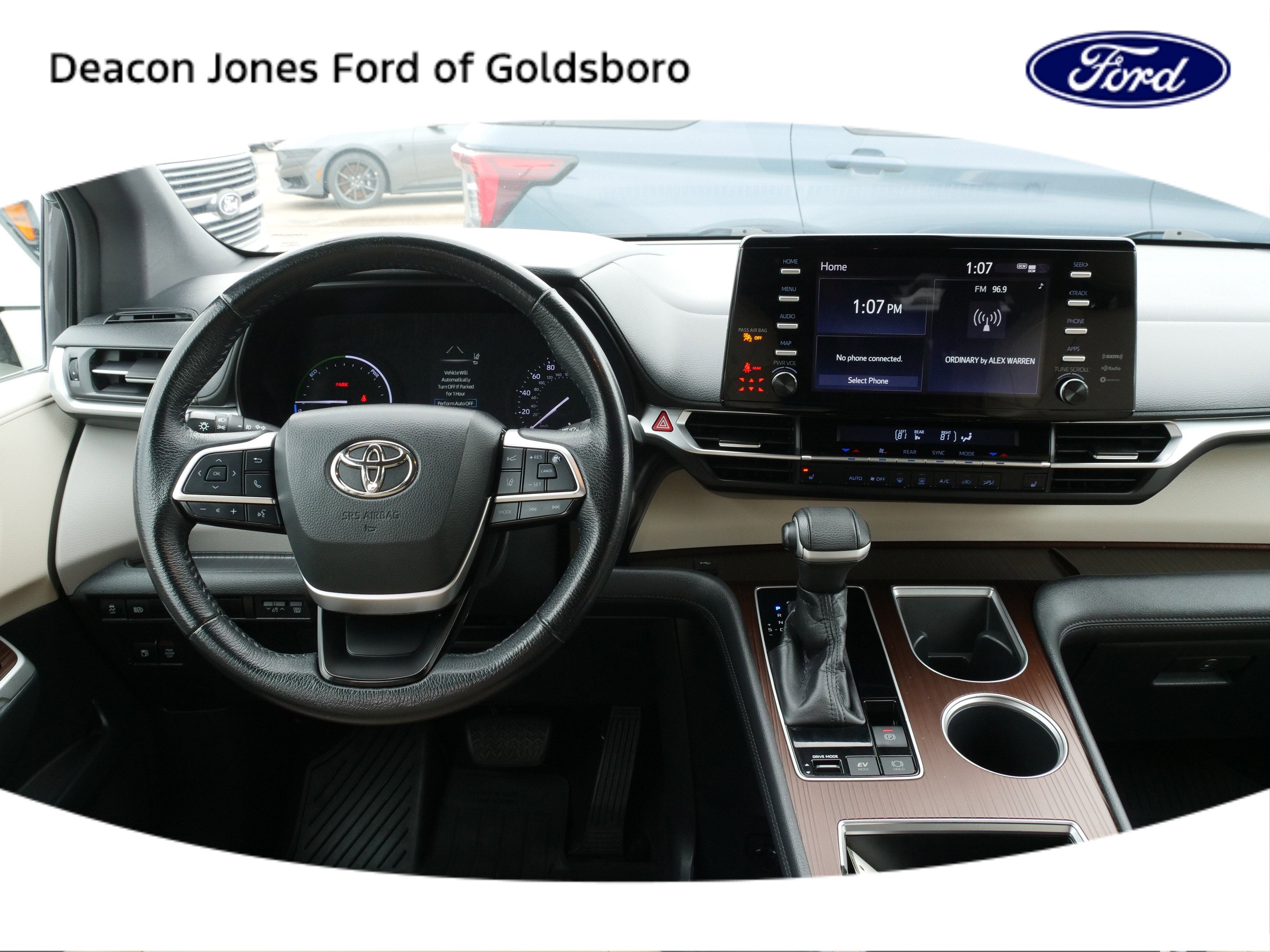 2021 Toyota Sienna XLE