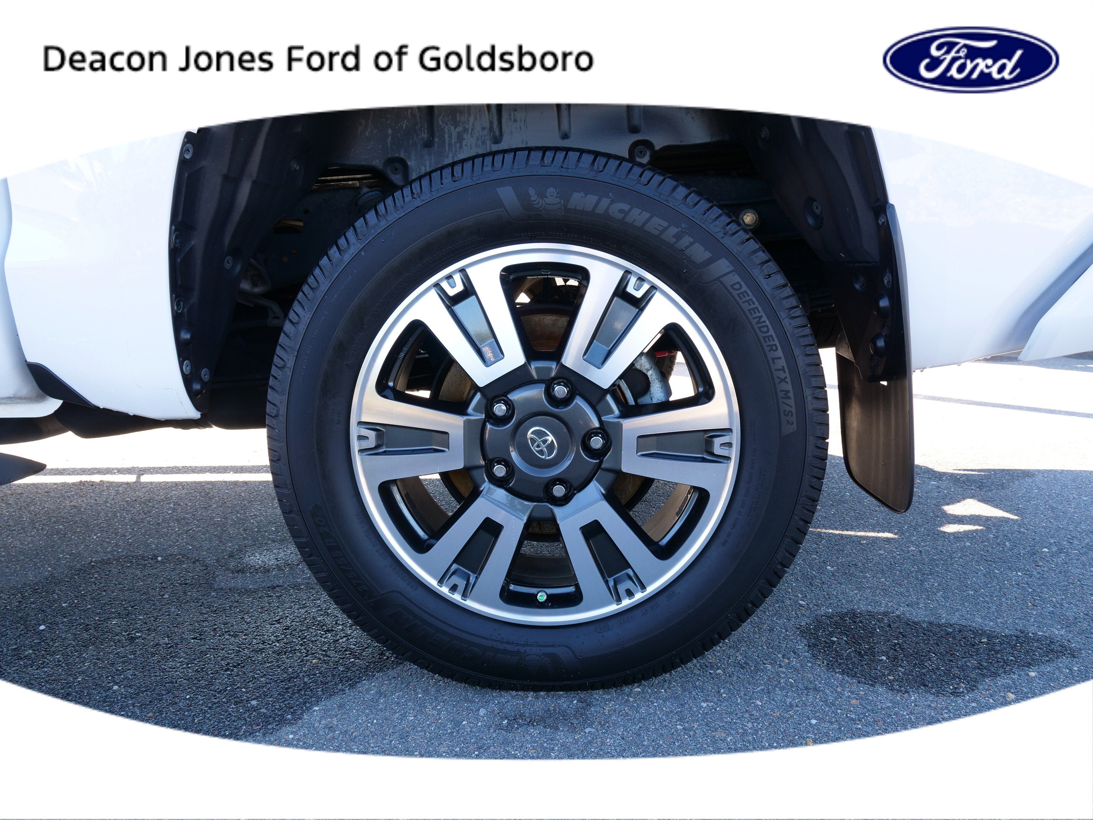 2019 Toyota Tundra 4WD SR5