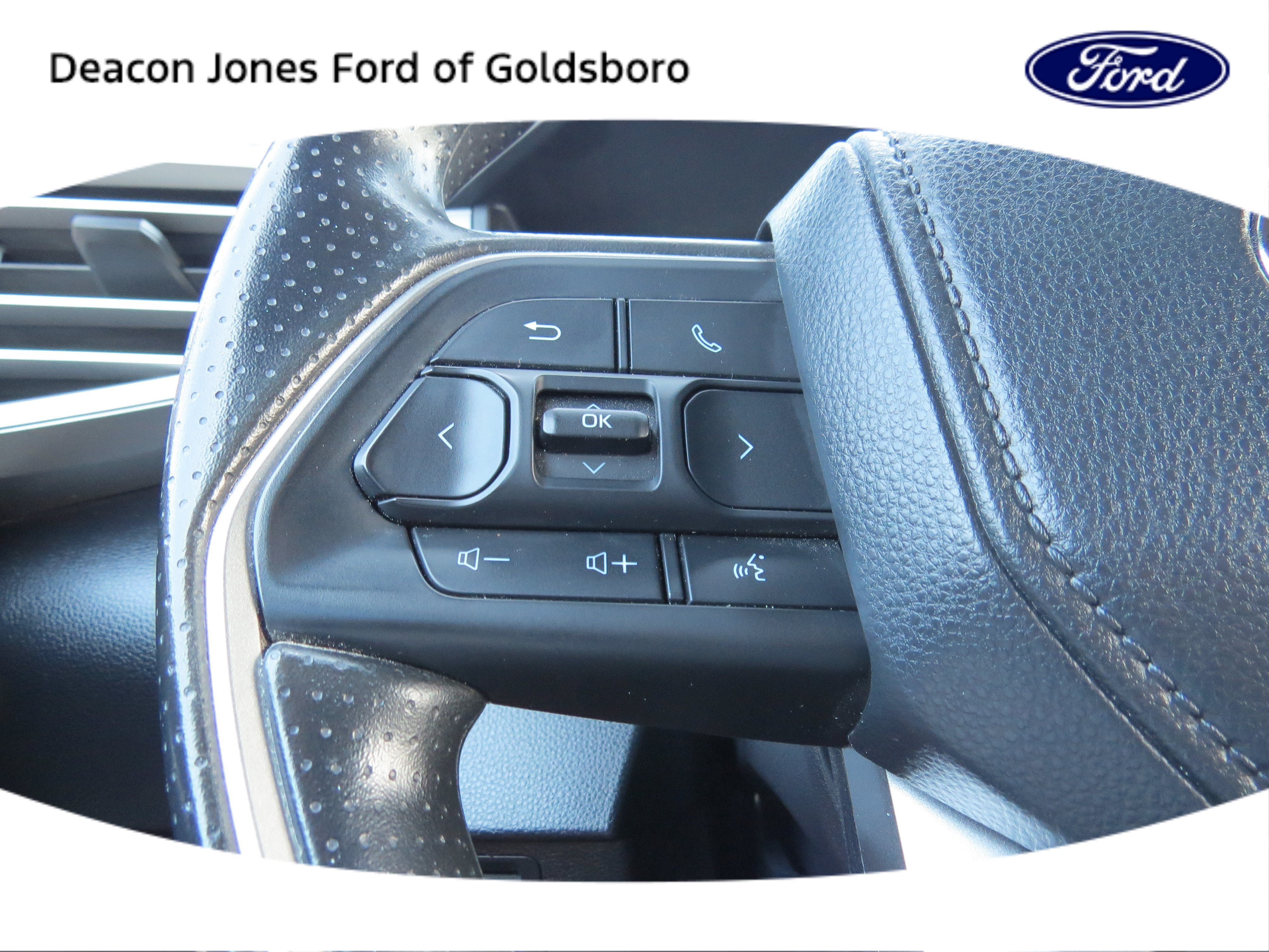 2025 Toyota Tundra 4WD SR