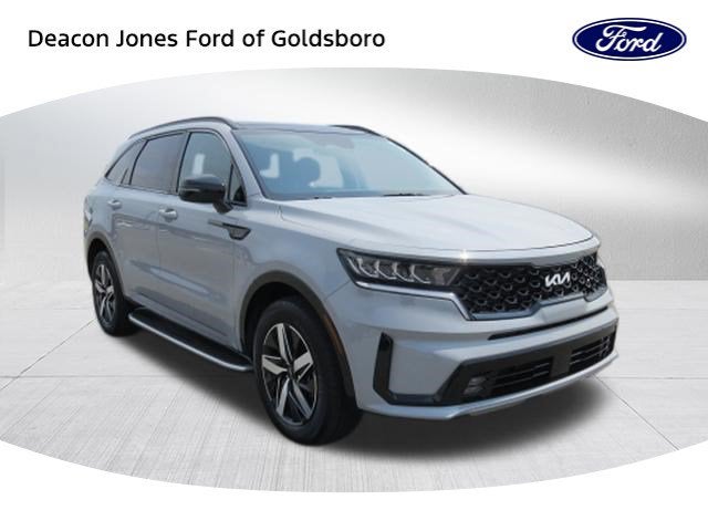 2022 Kia Sorento EX