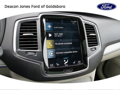 2021 Volvo XC90 Momentum